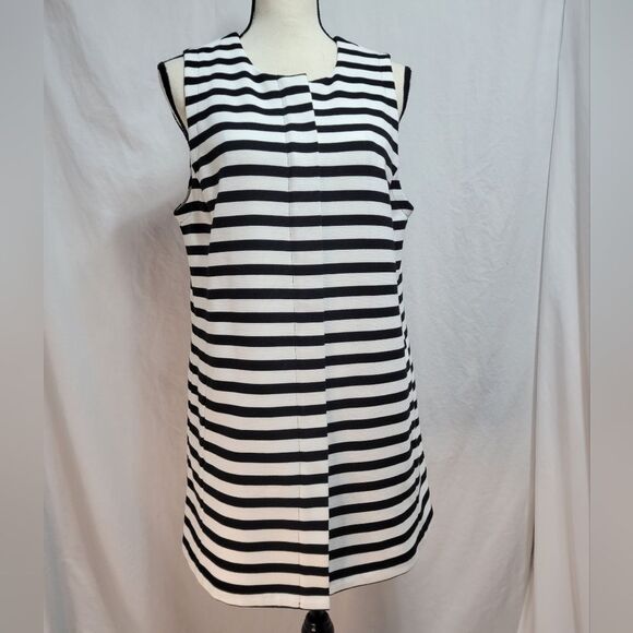 Chicos Black/White Sleeveless zip front sleeveless jumper mini dress, sz 1 (8) - Picture 1 of 4